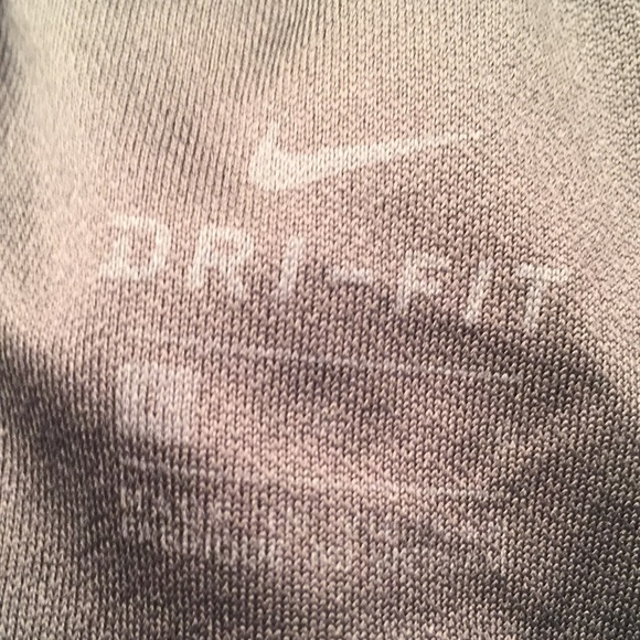 Nike Tempo dri-fit shorts. Dark gray. Size large - Picture 3 of 4